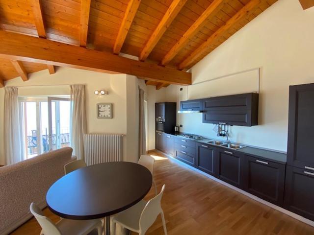Apartment Magnolia Lenno Exterior photo